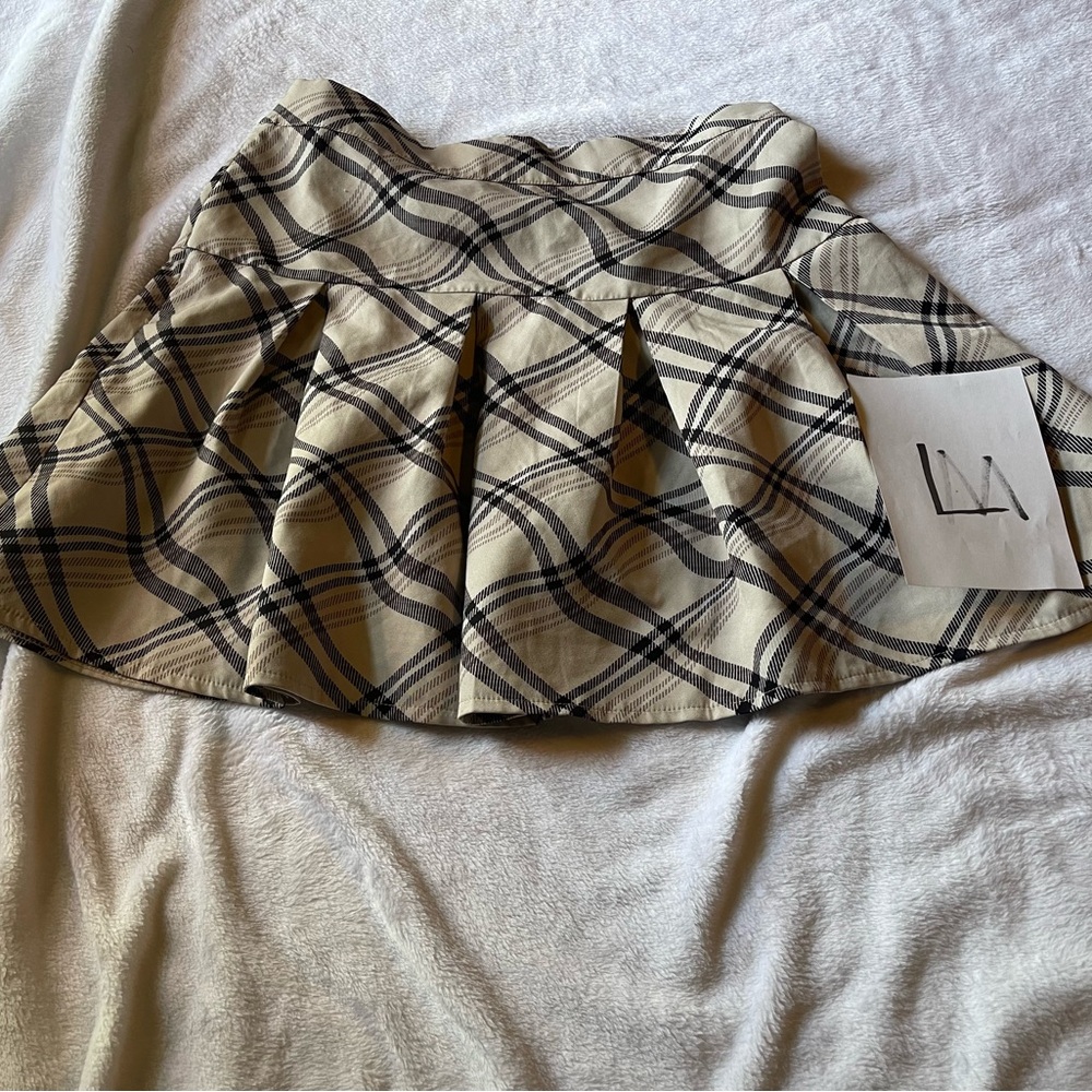 SHEIN Beige and Black Plaid A-Line Skirt